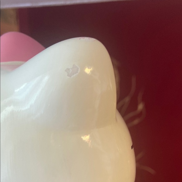 Hello Kitty Pink and White Figurine - Picture 6 of 13